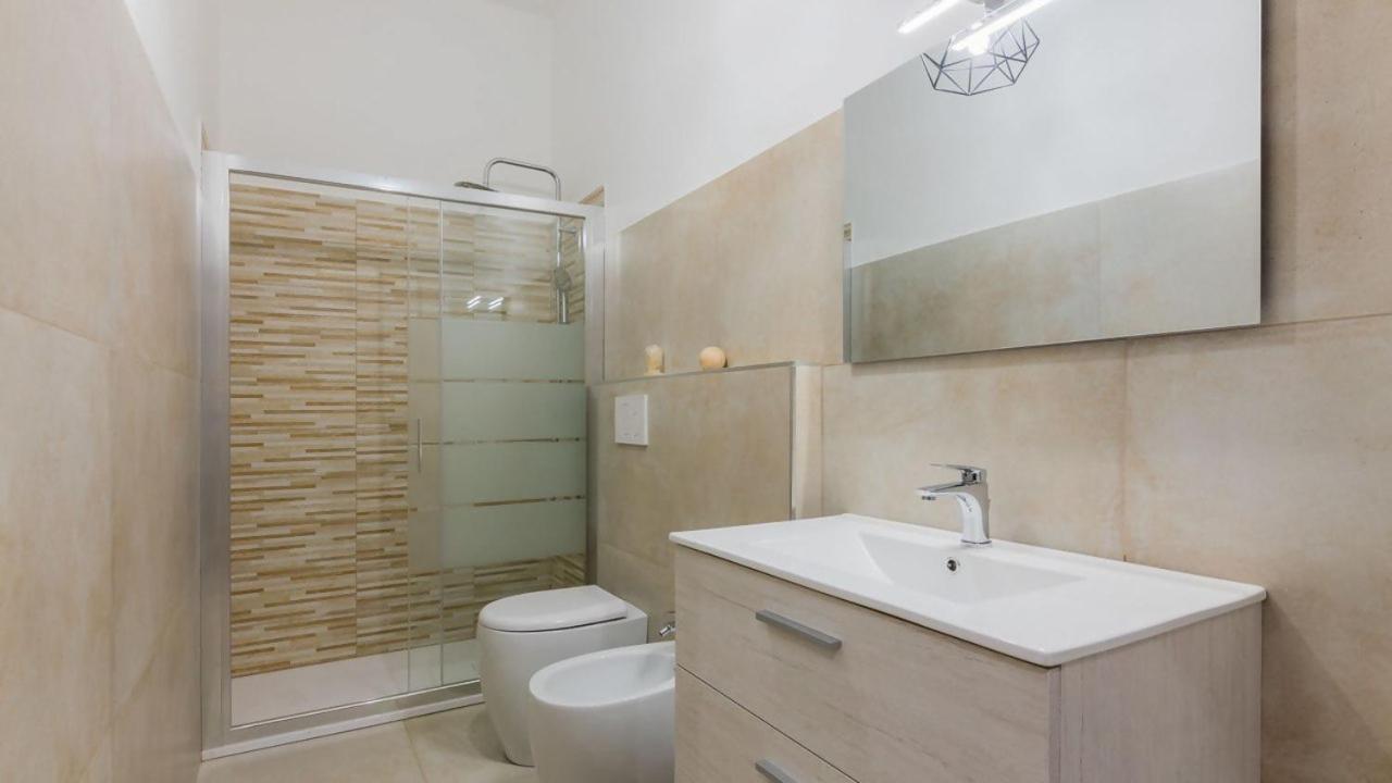 Porta Nuova Centro Elegante Suite Con Wifi Turín Exterior foto